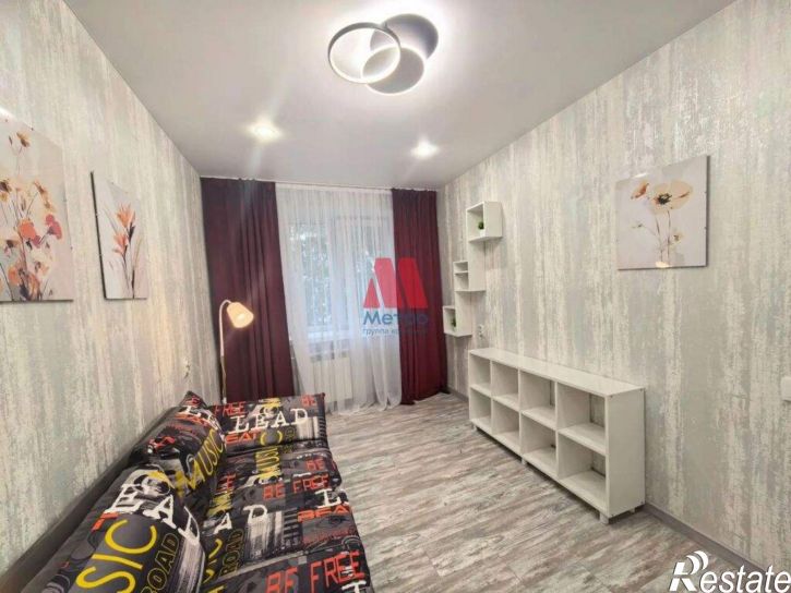 2-комн квартира Ньютона улица, д.30