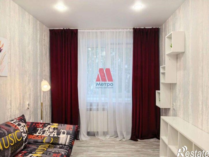 2-комн квартира Ньютона улица, д.30