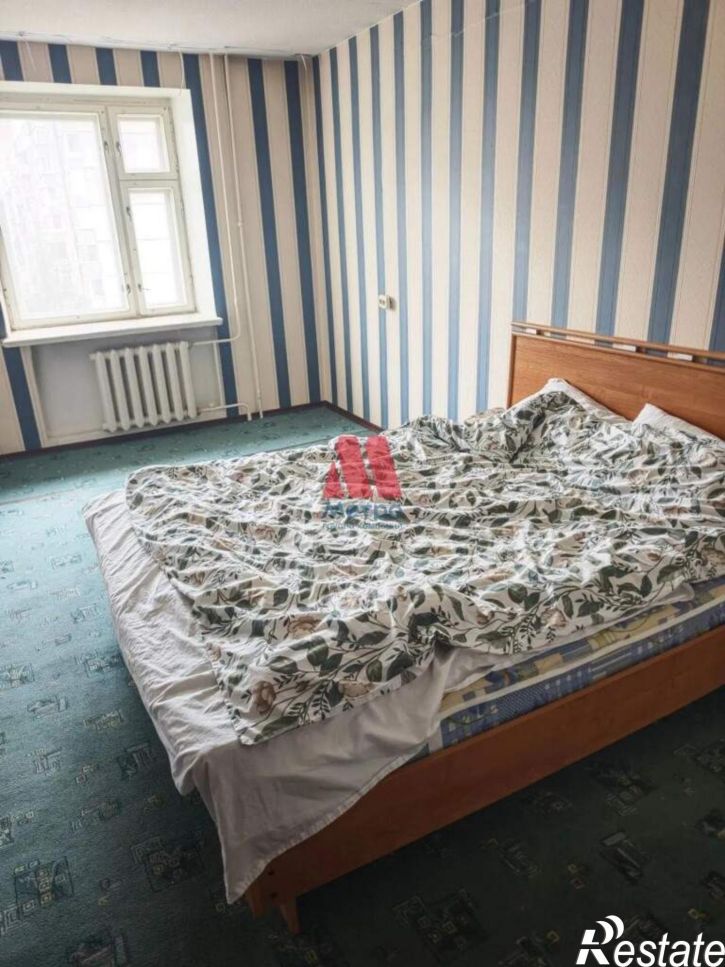 2-комн квартира Короленко улица, д.30