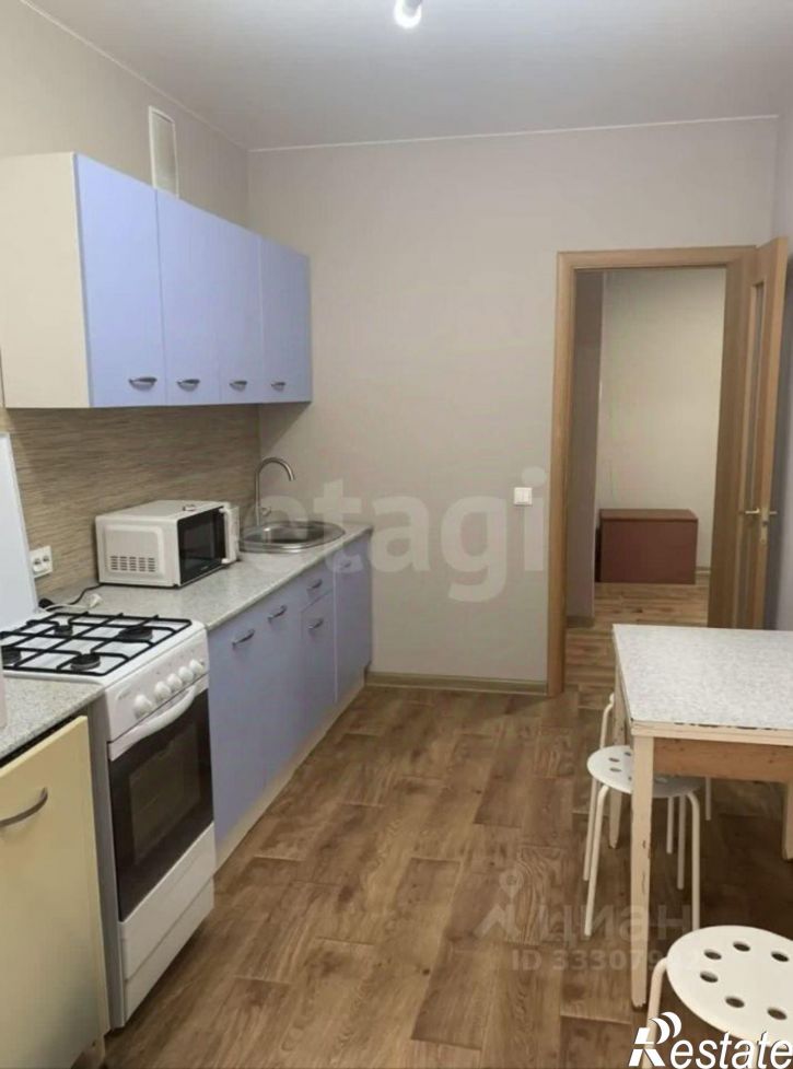 3-комн квартира ул 8 Марта, 3 2,  д. 3 2,  к. 2