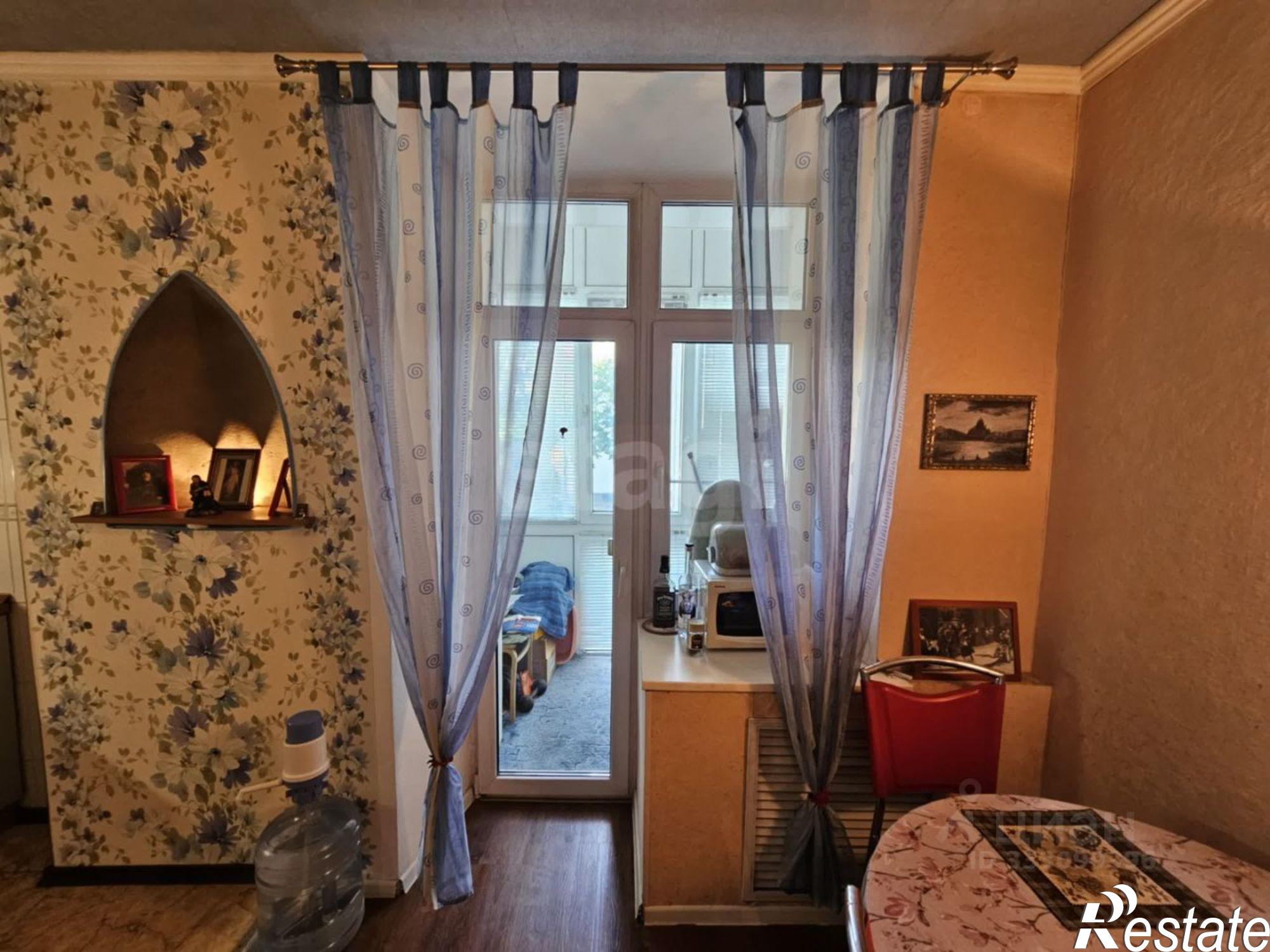 Сдать комнату за 13 500 рублей на ул Володарского, 50
