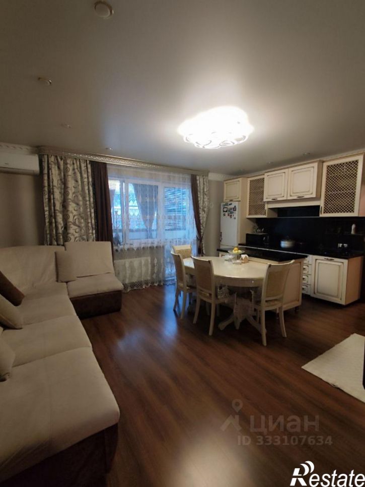3-комн квартира ул Туманова, 8а,  д. 8а