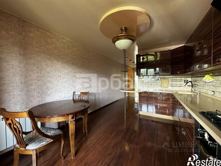 3-комн квартира ул Красноборская, 34 2,  д. 34 2,  к. 2