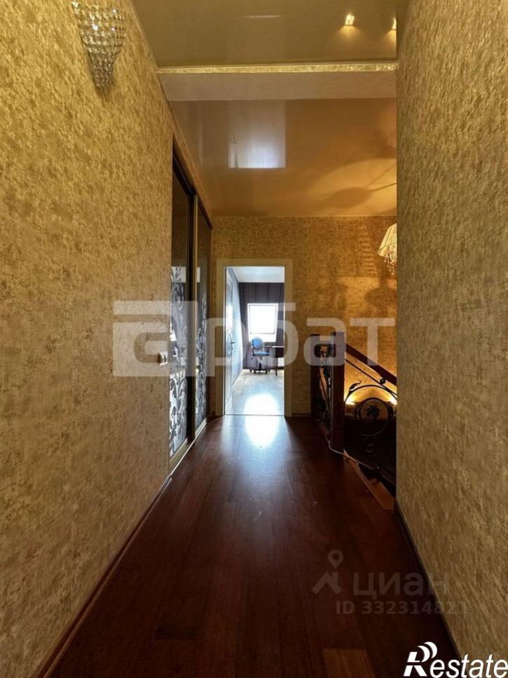 3-комн квартира ул Красноборская, 34 2,  д. 34 2,  к. 2