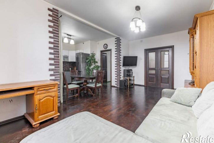 2-комн квартира Чехова улица, д.17к2