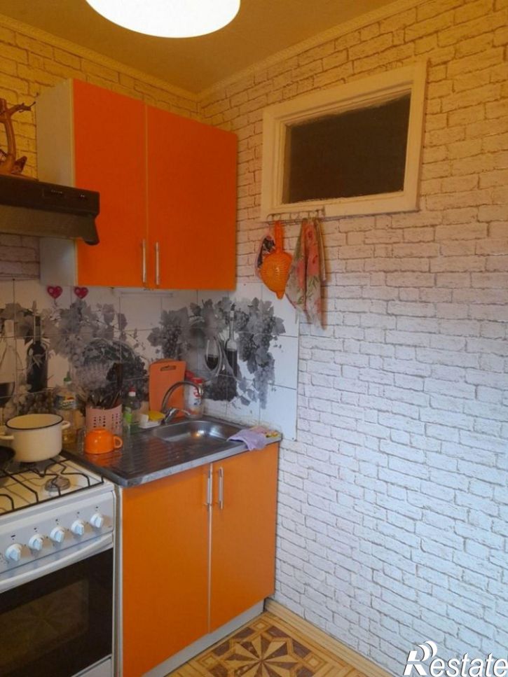 2-комн квартира пр-д Матросова, 4 1,  д. 4 1,  к. 1