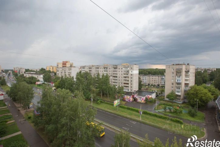 2-комн квартира пр-кт Машиностроителей, 3,  д. 3