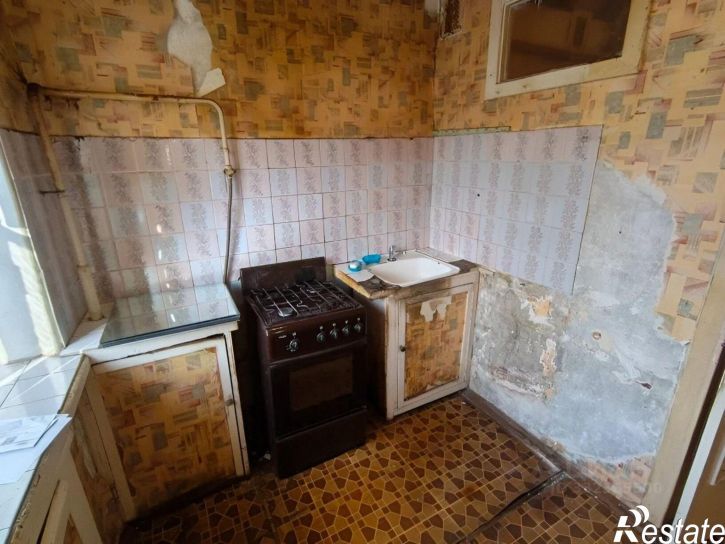 3-комн квартира ул Ньютона, 40а,  д. 40а