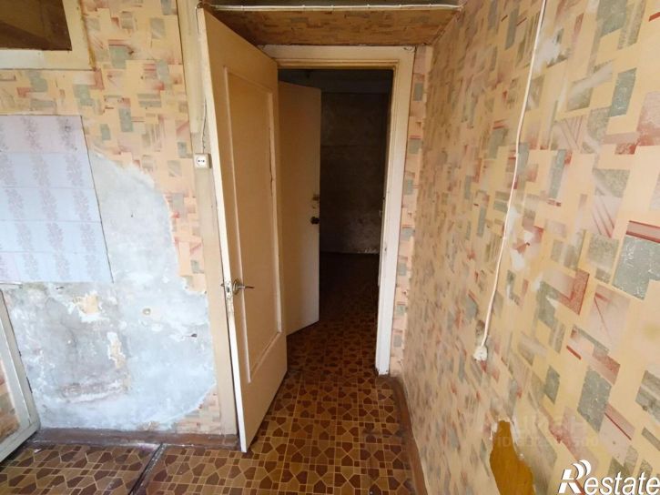 3-комн квартира ул Ньютона, 40а,  д. 40а