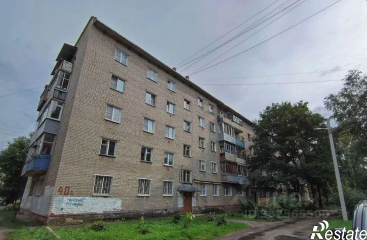 3-комн квартира ул Ньютона, 40а,  д. 40а