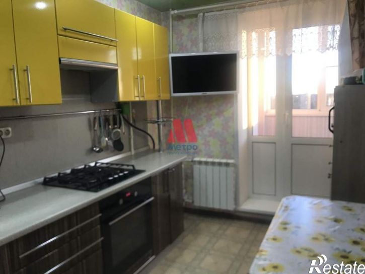 3-комн квартира Алмазная улица, д.33