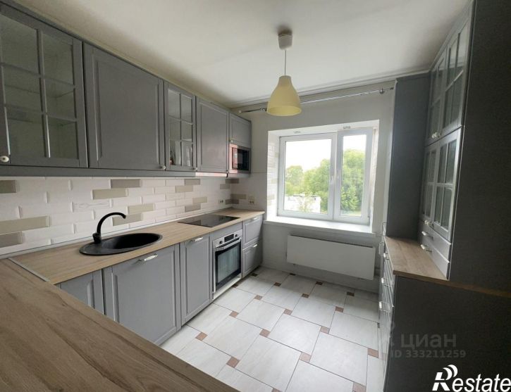 5-комн квартира ул Панина, 5 2,  д. 5 2,  к. 2
