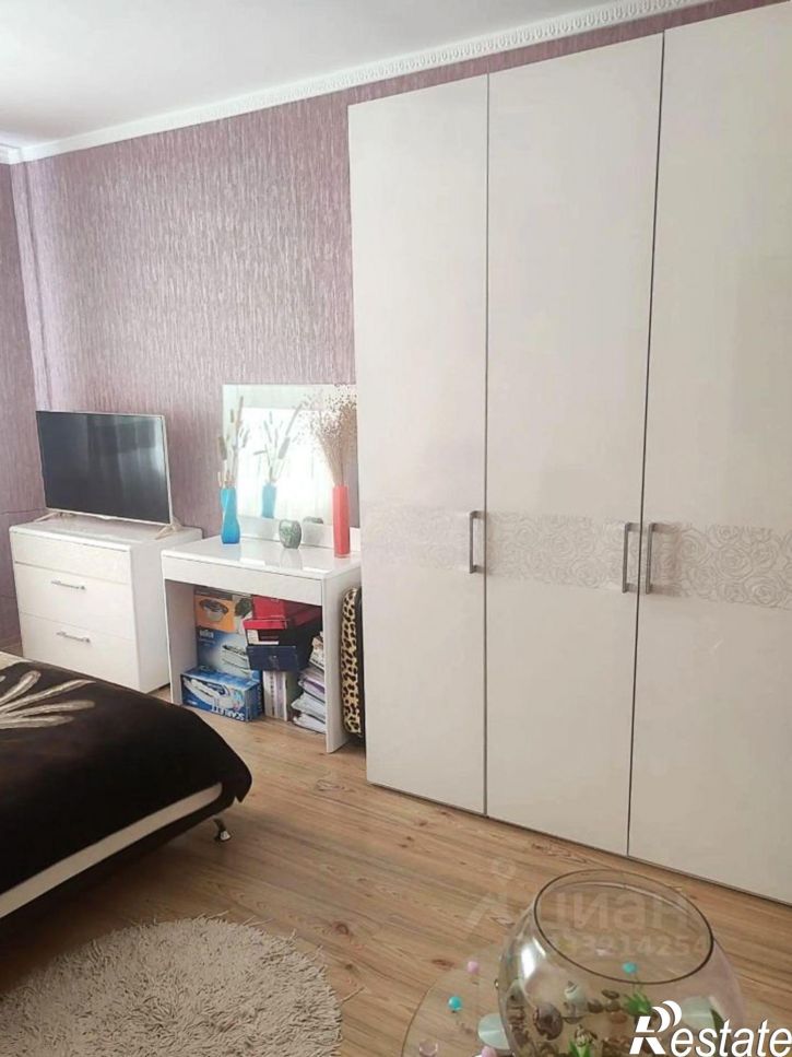 2-комн квартира Ленинградский пр-кт, 74 2,  д. 74 2,  к. 2