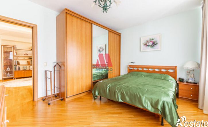 4-комн квартира ул Флотская, 3 2,  д. 3 2,  к. 2