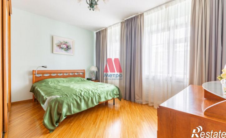 4-комн квартира ул Флотская, 3 2,  д. 3 2,  к. 2