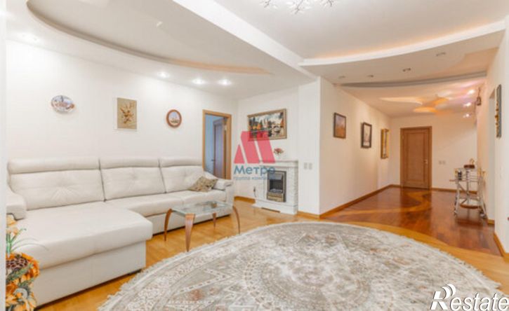 4-комн квартира ул Флотская, 3 2,  д. 3 2,  к. 2