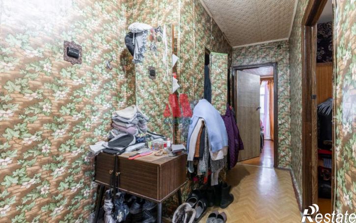 2-комн квартира Ньютона улица, д.48