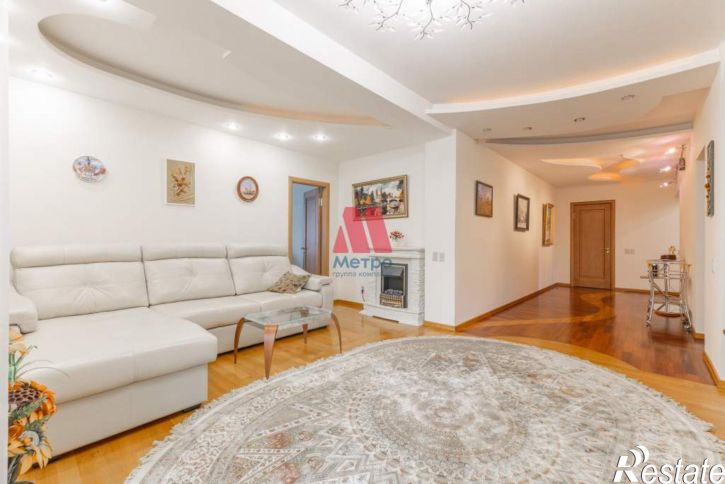 4-комн квартира Флотская улица, д.3к2
