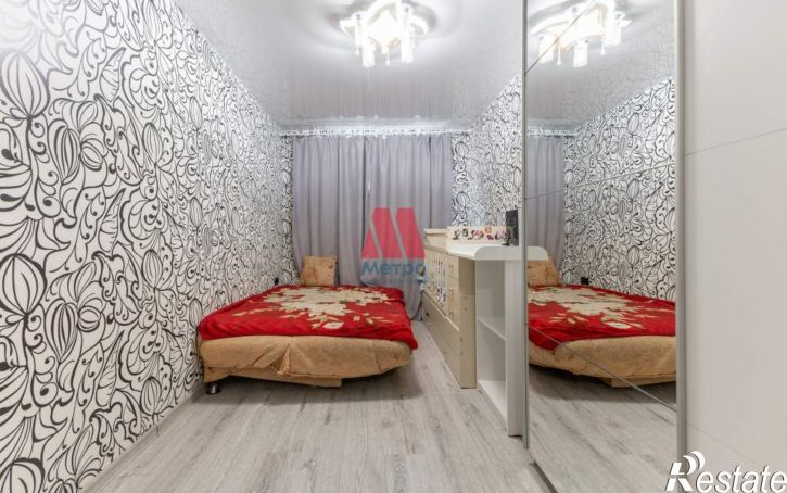 2-комн квартира Авиаторов проспект, д.82