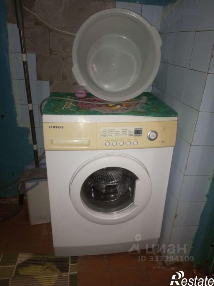 Комната ул Ньютона, 32 2,  д. 32 2,  к. 2