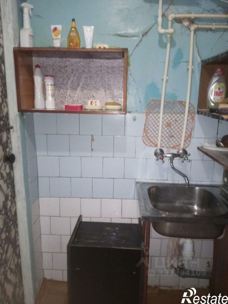Комната ул Ньютона, 32 2,  д. 32 2,  к. 2