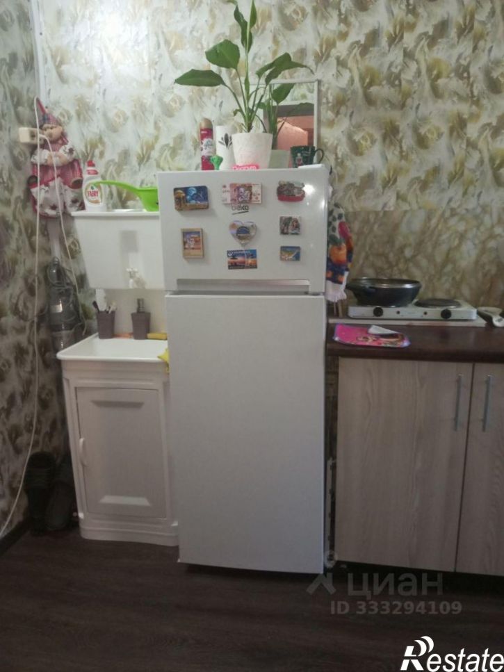 Комната ул Ньютона, 32 2,  д. 32 2,  к. 2