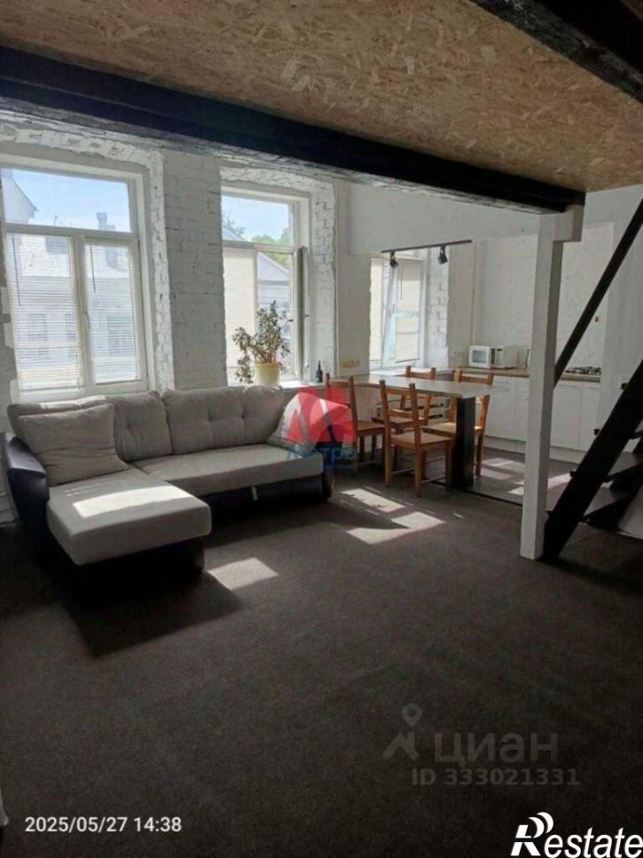 2-комн квартира ул Красный Съезд, 10,  д. 10