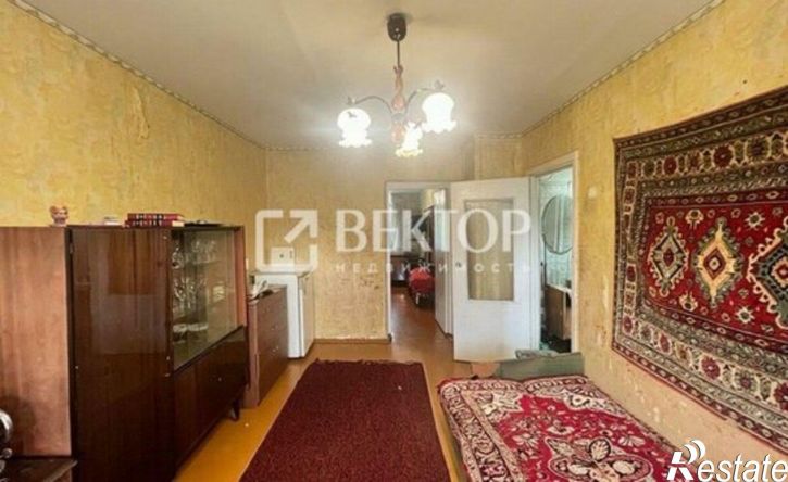 2-комн квартира пр-д Матросова, 5,  д. 5