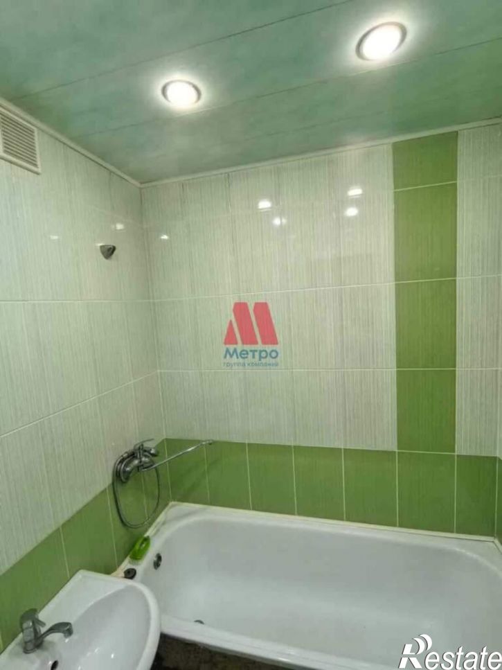 3-комн квартира Калинина улица, д.35