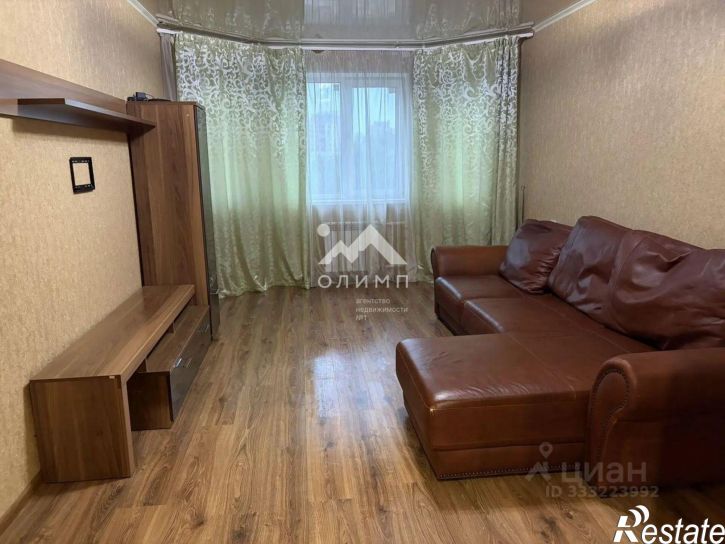 2-комн квартира ул Ньютона, 33 3,  д. 33 3,  к. 3