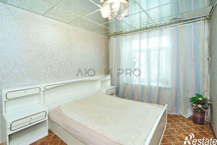 4-комн квартира ул Фурманова, 1,  д. 1