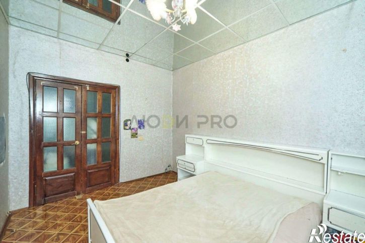 4-комн квартира ул Фурманова, 1,  д. 1