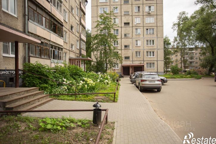 2-комн квартира ул Серго Орджоникидзе, 12 2,  д. 12 2,  к. 2