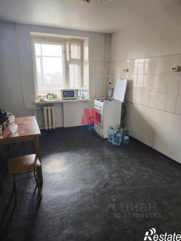 2-комн квартира ул Короленко, д 30