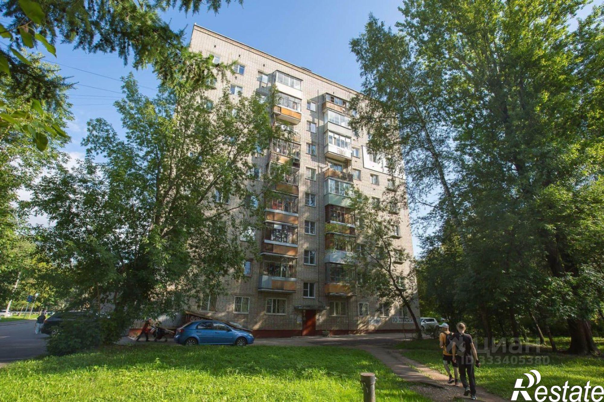 Сдать комнату за 11 000 рублей на ул Урицкого, 10