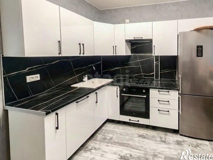 3-комн квартира ул Белинского, 37,  д. 37
