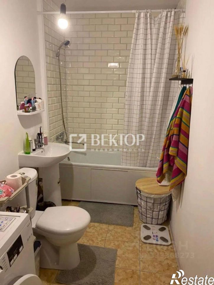 1-комн квартира Московский пр-кт, 82 2,  д. 82 2,  к. 2