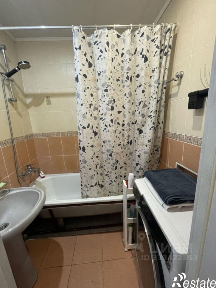 3-комн квартира ул Ньютона, 63 5,  д. 63 5,  к. 5
