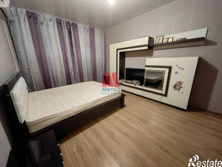 2-комн квартира Ленина проспект, д.33