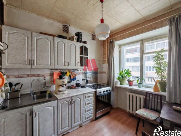 4-комн квартира Суркова улица, д.7