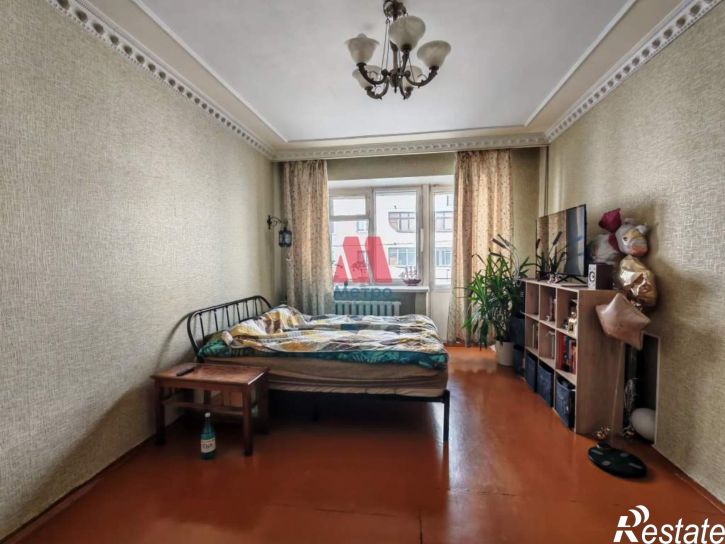 4-комн квартира Суркова улица, д.7