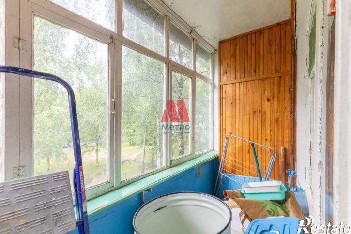4-комн квартира Дзержинского проспект, д.61а