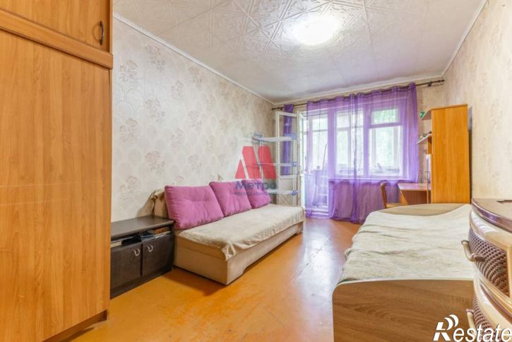4-комн квартира Дзержинского проспект, д.61а