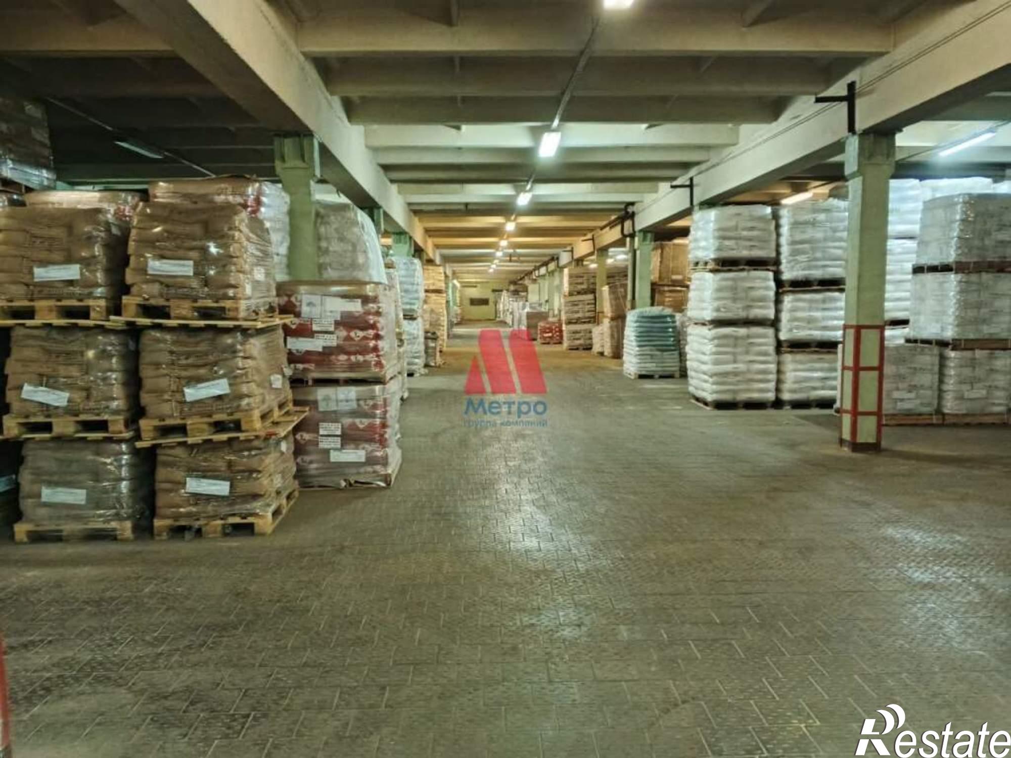Сдать складское помещение за 300 000 рублей на Громова улица, д.9