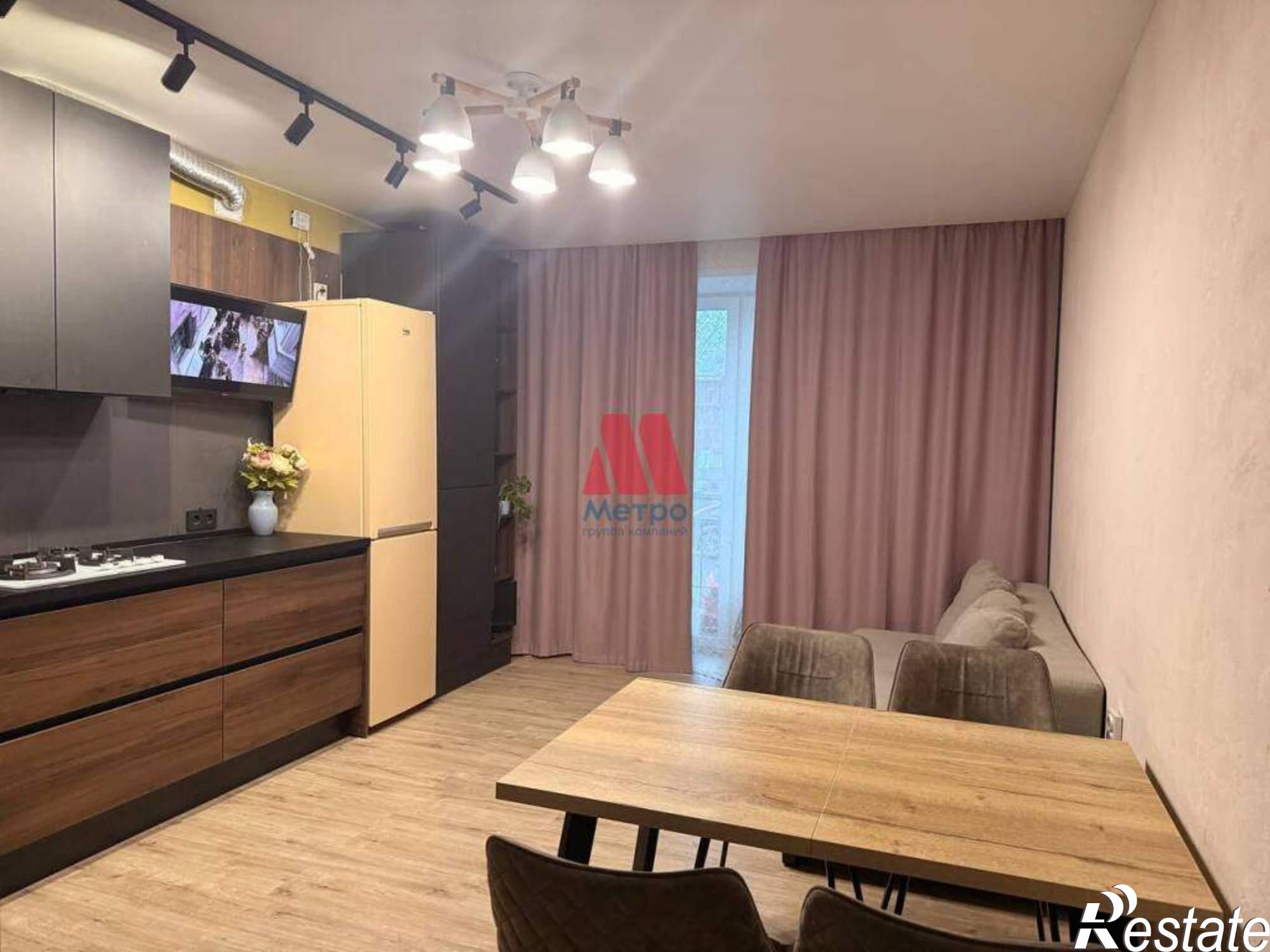 Купить квартиру за 11 099 000 рублей на Авиаторов проспект, д.11