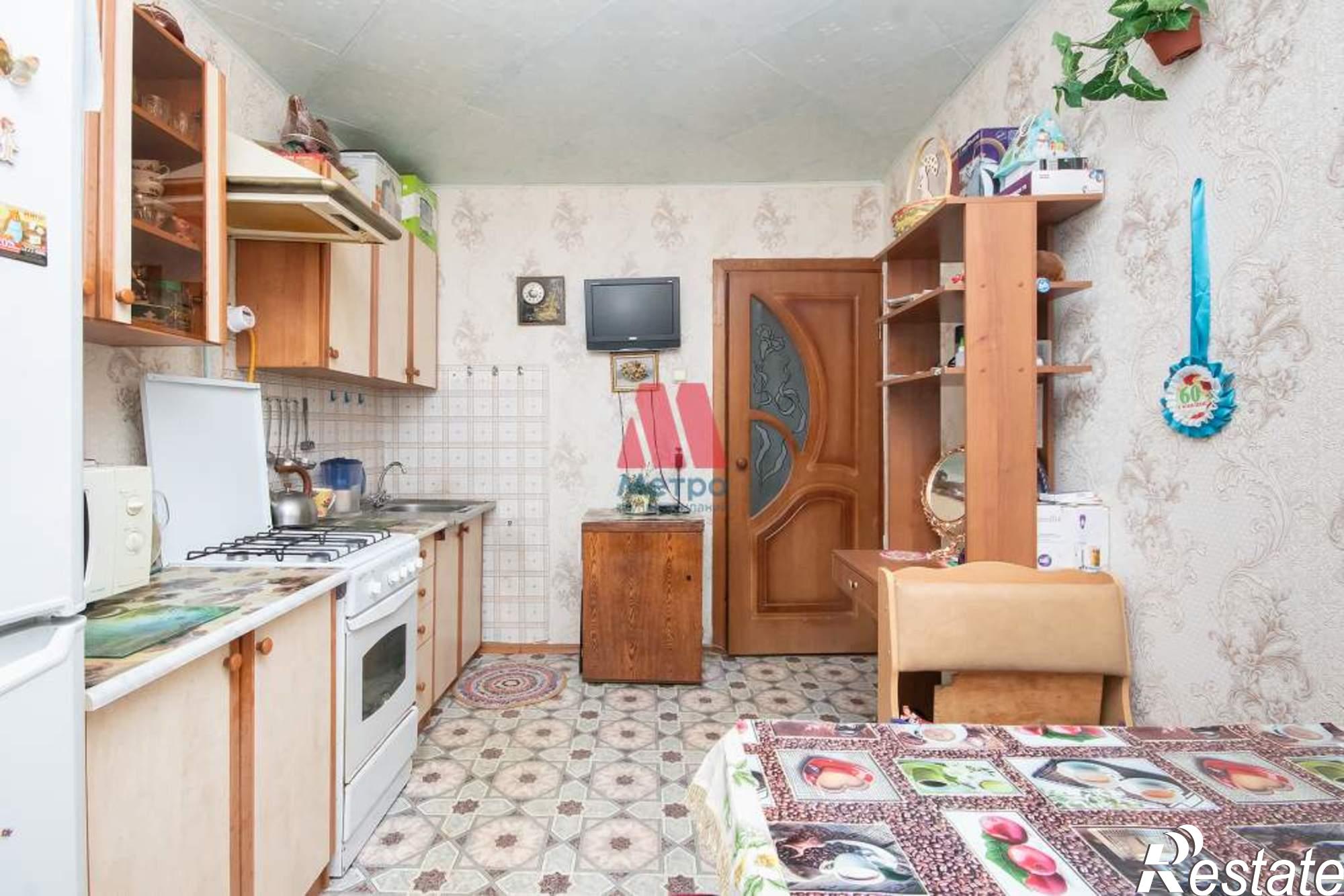 Купить квартиру за 2 890 000 рублей на Пирогова улица, д.33