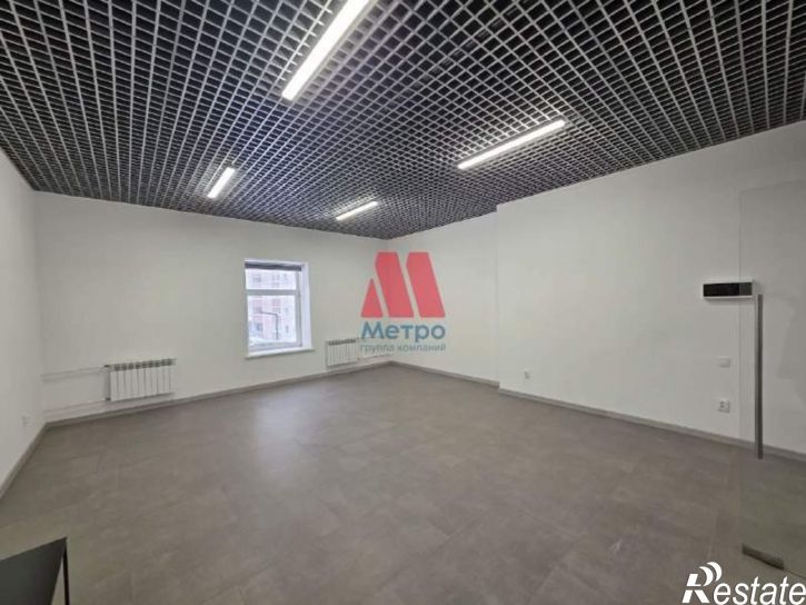 Торговое помещение Строителей улица, д.зд18а