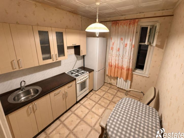 2-комн квартира улица 8 Марта, 21,  д. 21