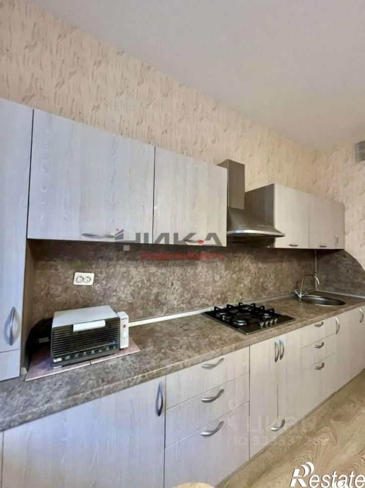 1-комн квартира проспект Толбухина, 17А,  д. 17А