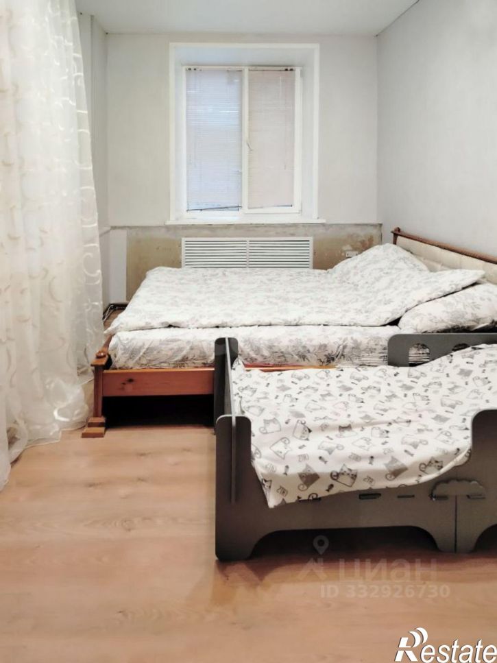 3-комн квартира улица Маланова, 6/1а,  д. 6/1а